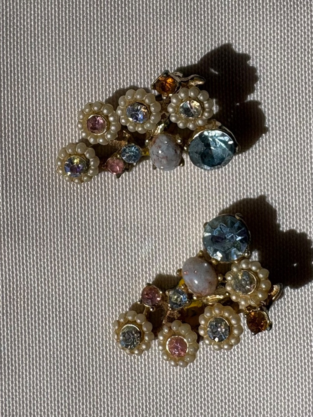 VTG Maximalist Rhinestone MCM Glamour Clip On Statement Earrings